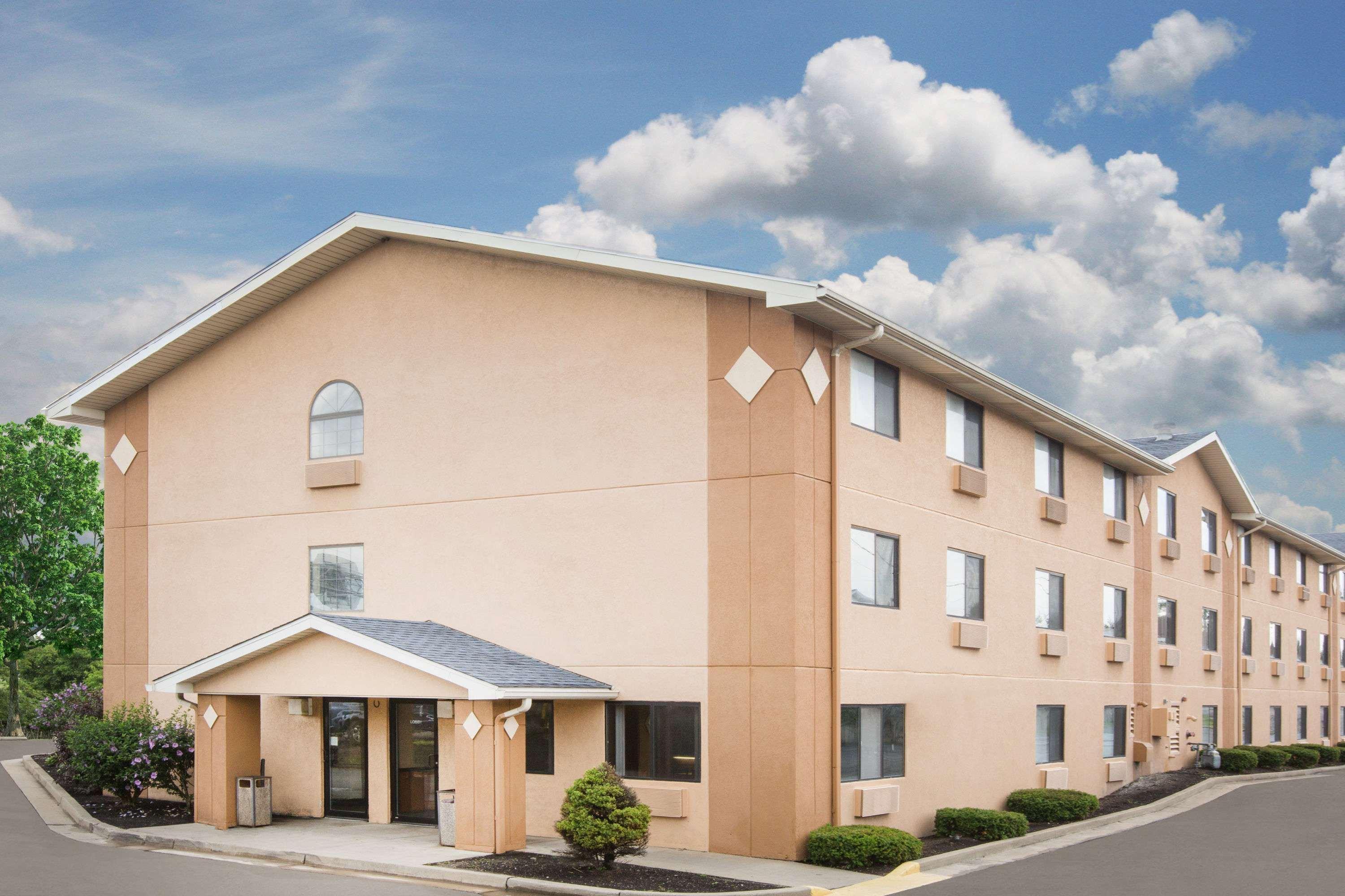 Hotel Super 8 By Wyndham Beckley Zewnętrze zdjęcie